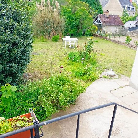 Petite Maison Etape Loire A Velo Ou Compostelle Mosnes Екстериор снимка
