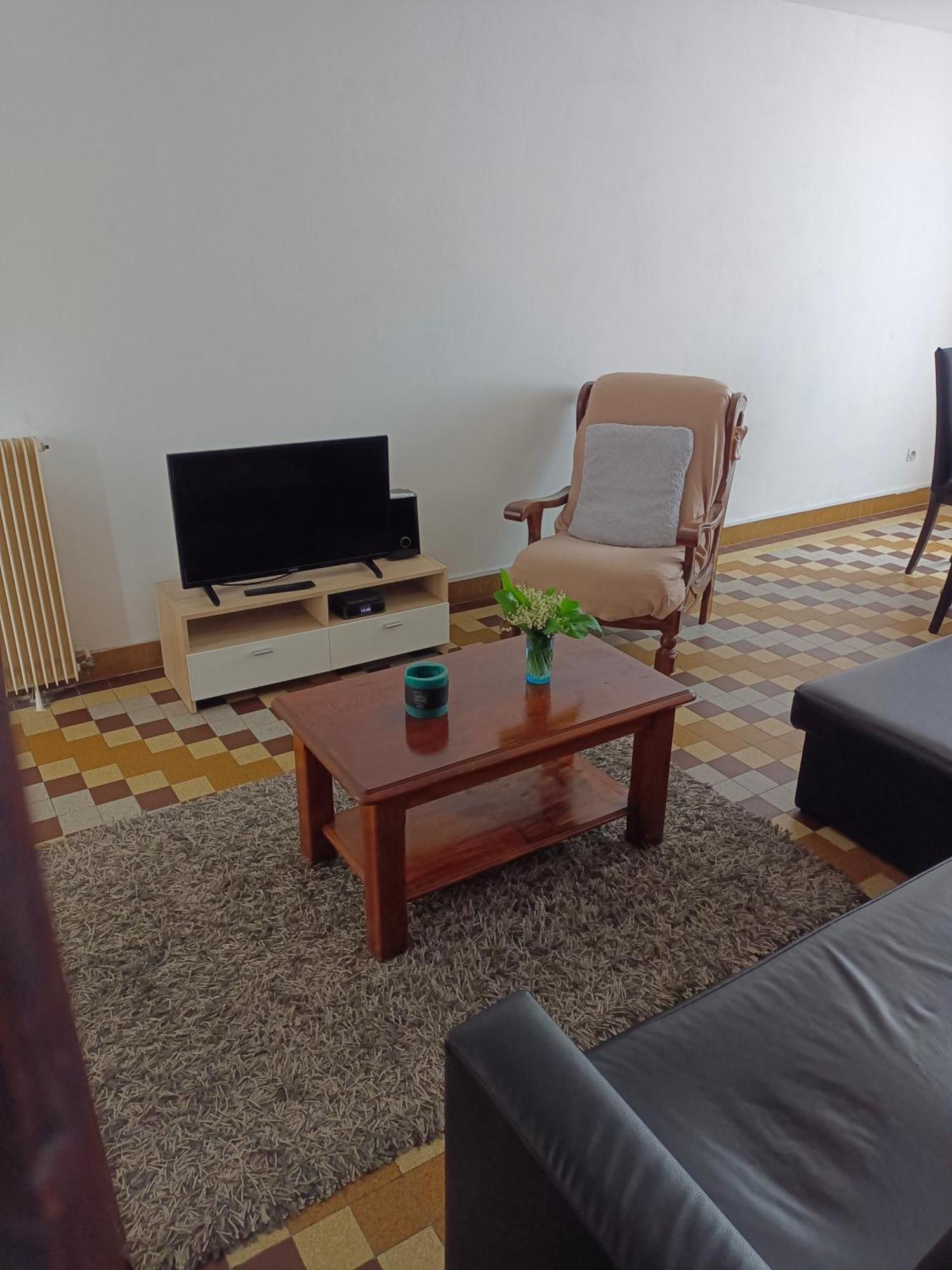 Petite Maison Etape Loire A Velo Ou Compostelle Mosnes Екстериор снимка