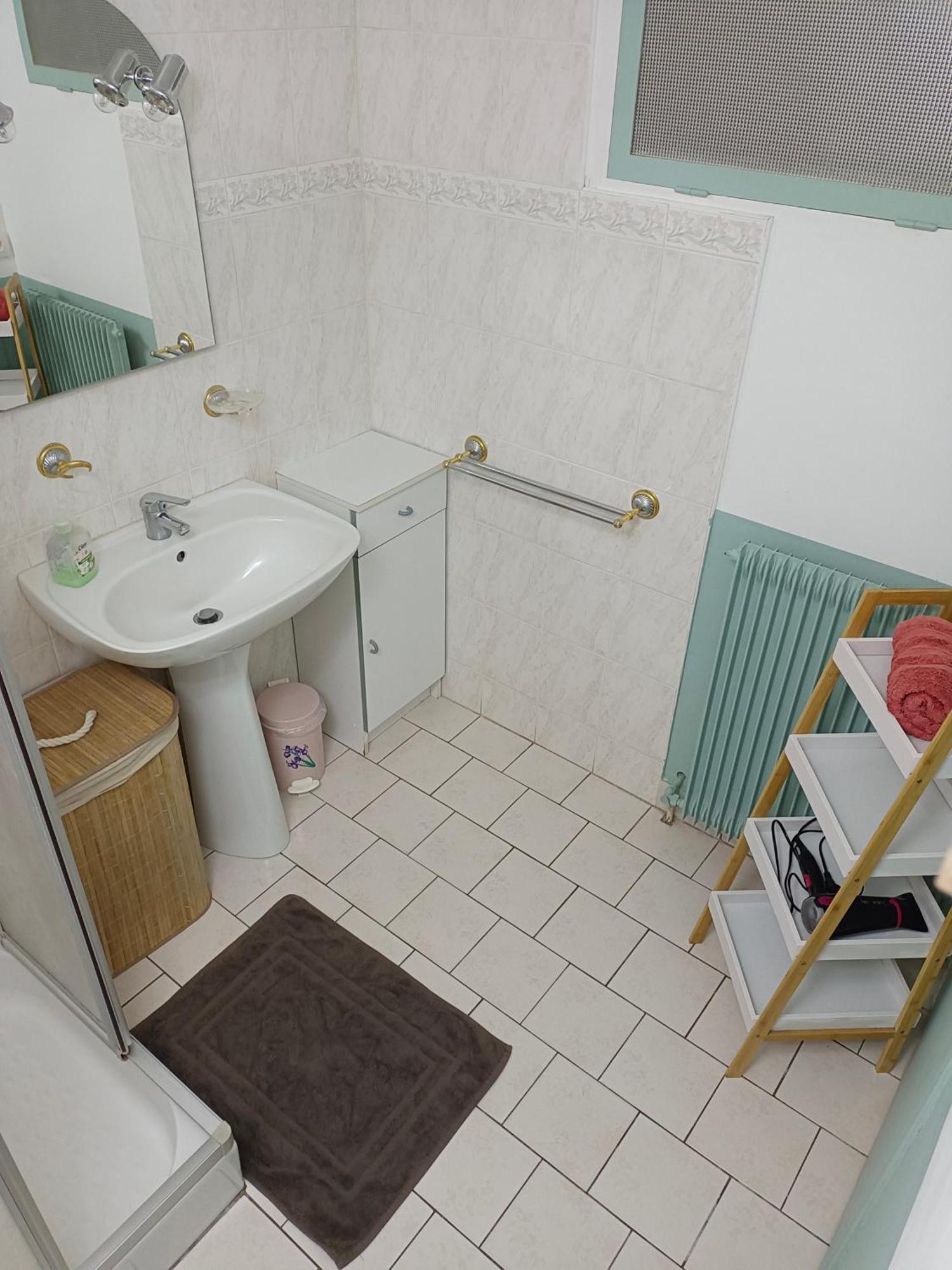 Petite Maison Etape Loire A Velo Ou Compostelle Mosnes Екстериор снимка